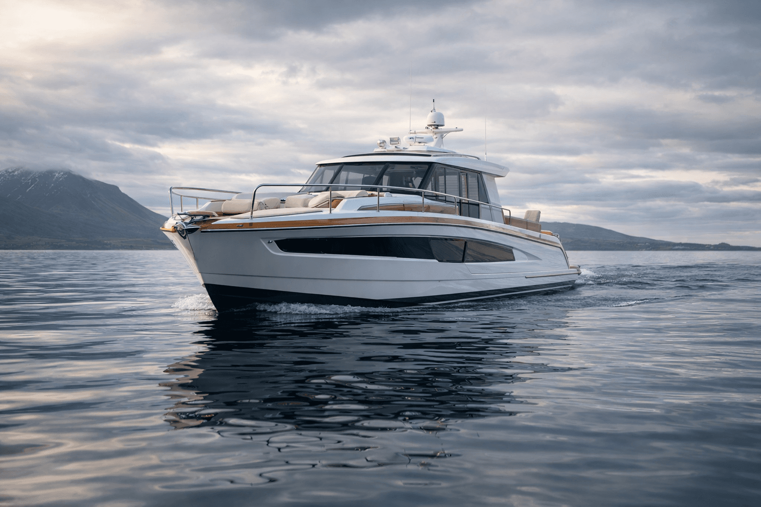 Smarter Operations. Safer voyages. Lower Risk. market graphic